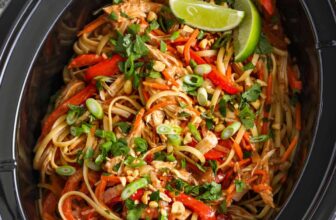 Sluggish Cooker Rooster Peanut Noodles