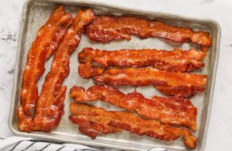 The best way to Cook dinner Bacon within the Oven